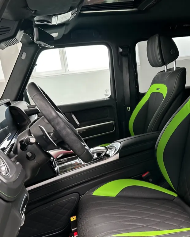Brabus G 700: Wnętrze